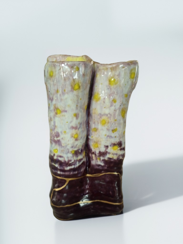 Kintsugi sur objet artisnal Kintsugi sur vase artisanal